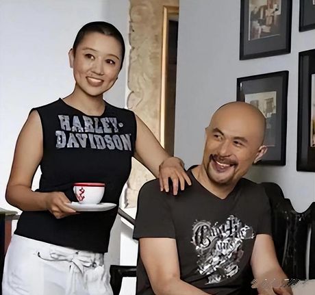 徐锦江老婆，徐锦江老婆简介，他们是一对哪里人？有孩子吗？