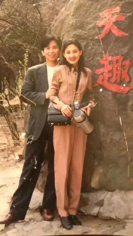 牛莉的老公是谁，揭秘牛莉的老公是谁，原来是这个人！