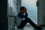 克劳斯比(克劳斯比男孩性侵案刑事诉讼被驳回，受害者家属痛哭流涕)